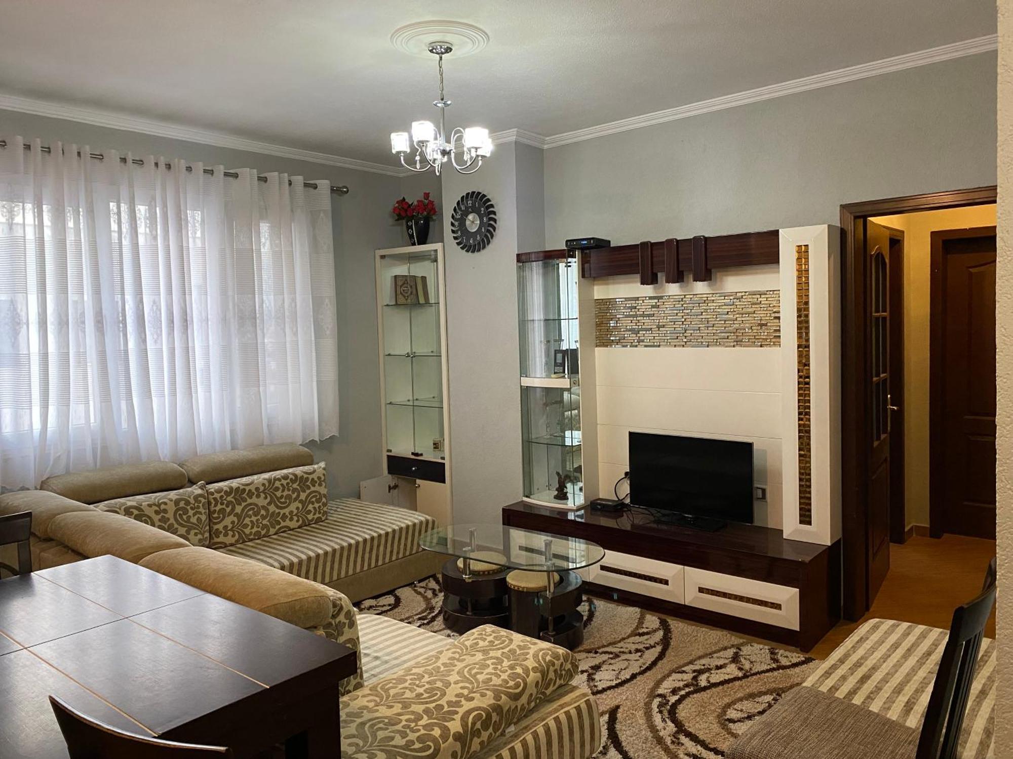 Comfortable 2-Br For 4 Tirana Exterior foto